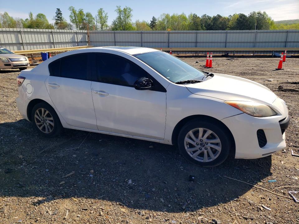 2013 Mazda 3 VIN JM1BL1VP2D1805283 COPART salvage auction — REAR END, Va - Cert Of Title - Salvage, sold $500 on 2026-07-31 (photo 4)