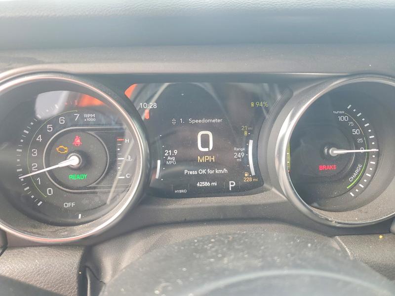 2023 Jeep Wrangler / VIN 1C4JJXR6XPW621464 COPART salvage auction — MINOR DENT/SCRATCHES, MO - CERTIFICATE OF TITLE, sold $18,300 on 2026-07-09 (photo 9)
