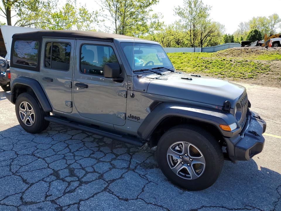 2023 Jeep Wrangler / VIN 1C4HJXDG5PW509413 COPART salvage auction — MINOR DENT/SCRATCHES, MO - CERTIFICATE OF TITLE, sold $1,150 on 2026-07-09 (photo 4)