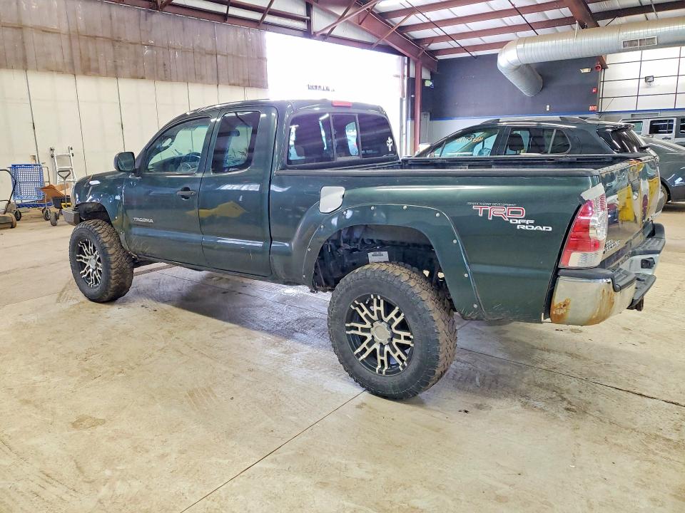 2010 Toyota Tacoma VIN 5TEUU4EN5AZ725516 COPART salvage auction — FRONT END, Vt - Certificate Of Title, sold $5,900 on 2026-07-30 (photo 2)