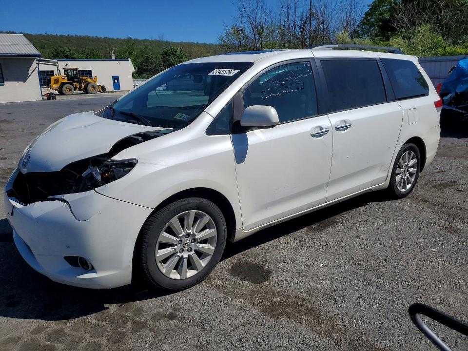 2012 Toyota Sienna VIN 5TDYK3DCXCS256117 COPART salvage auction — FRONT END, Salvage Title, sold $175 on 2026-07-21 (photo 1)