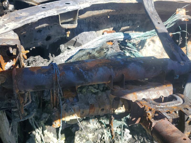 2019 Mini Cooper VIN WMWXP7C50K2A52651 COPART salvage auction — BURN, Ia - Junking Certificate, sold $80 on 2026-07-10 (photo 9)