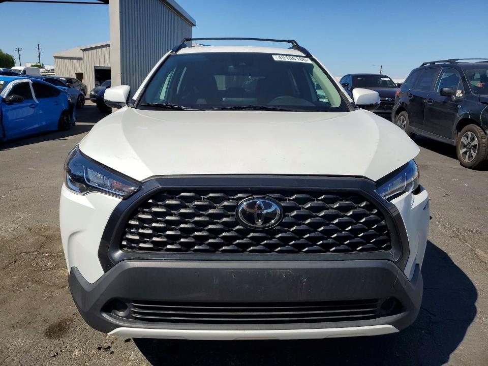 2022 Toyota Corolla cross VIN 7MUCAAAG0NV026555 COPART salvage auction — REAR END, Ca - Salvage Certificate, sold $7,000 on 2026-07-09 (photo 5)