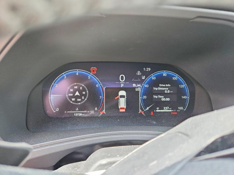 2025 Toyota Highlander VIN 5TDAAAB53SS089711 COPART salvage auction — HAIL, IA - CERT OF TITLE-SALVAGE TITLE, sold $12,900 on 2026-07-22 (photo 9)
