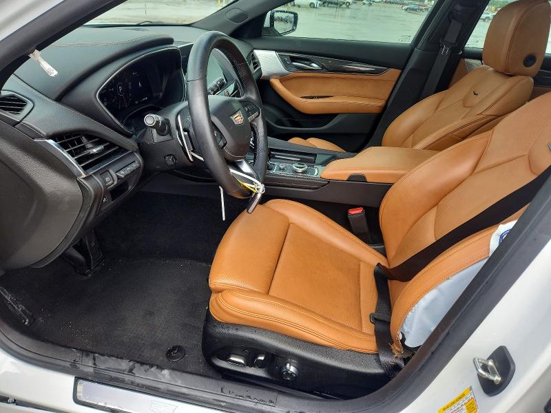 2024 Cadillac Ct5 VIN 1G6DN5RK9R0118679 COPART salvage auction — SIDE, Tx - Salvage Vehicle Title, sold $18,900 on 2026-07-09 (photo 7)