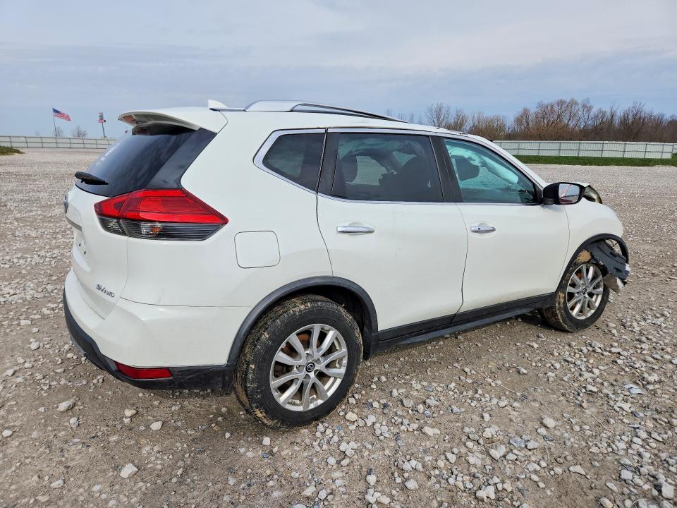 2017 Nissan Rogue VIN KNMAT2MV0HP556101 COPART salvage auction — FRONT END, MI - CERT OF TITLE-SALVAGE VEHICLE, sold $600 on 2026-07-02 (photo 3)