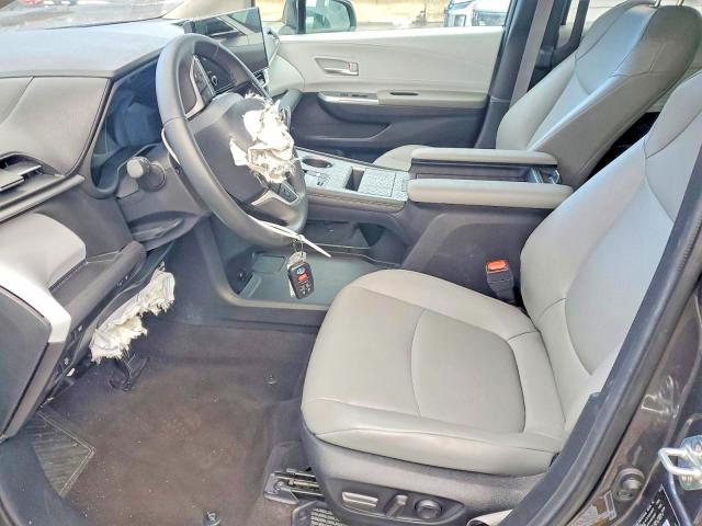 2025 Toyota Sienna VIN 5TDYRKEC6SS242010 COPART salvage auction — FRONT END, Fl - Certificate Of Destruction, sold $14,800 on 2026-07-10 (photo 7)