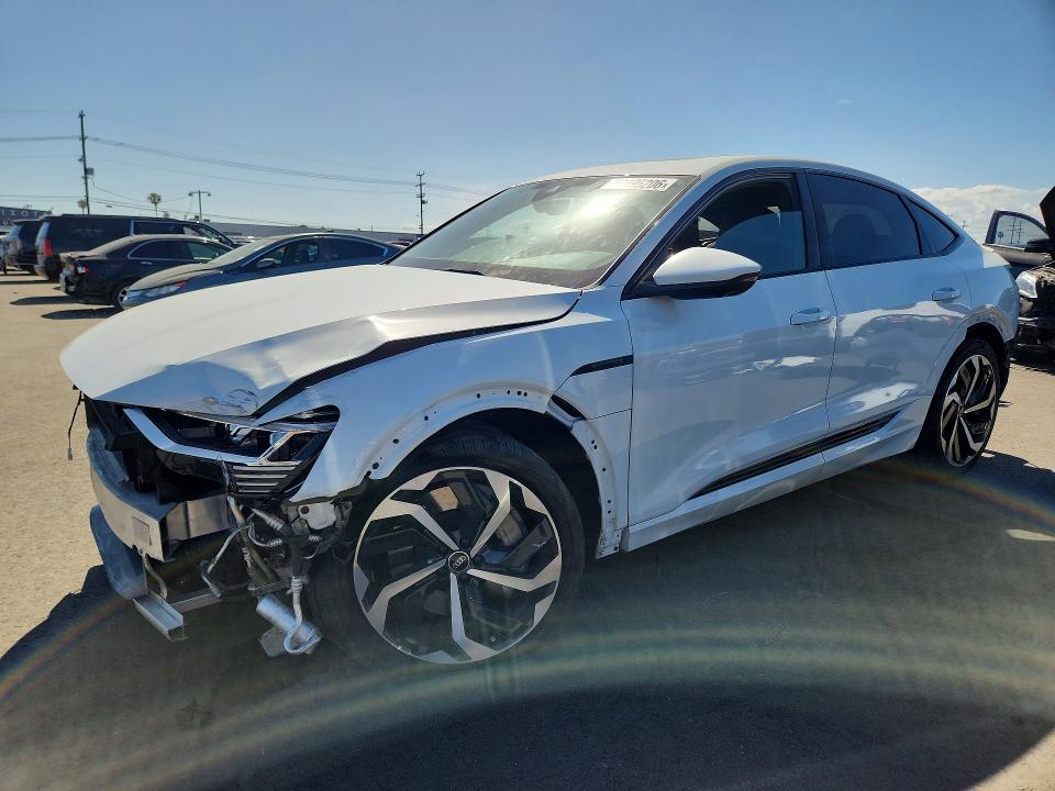 2024 Audi Q8 VIN WA1CAAGE4RB010463 COPART salvage auction — FRONT END, Ca - Salvage Certificate, sold $18,000 on 2026-07-13 (photo 1)