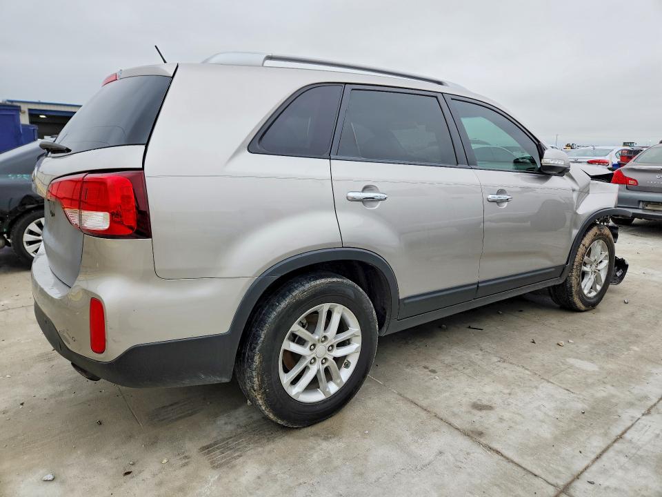 2015 Kia VIN 5XYKT3A60FG632651 COPART salvage auction — FRONT END, Tx - Salvage Vehicle Title, sold $850 on 2026-07-07 (photo 3)