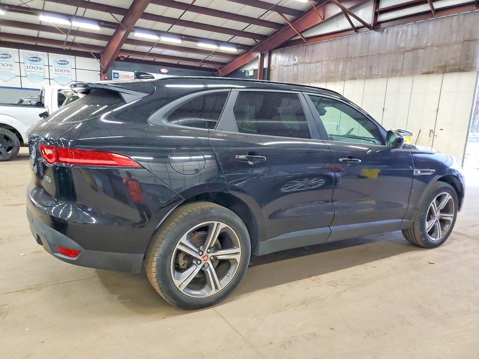 2017 Jaguar F-pace VIN SADCJ2BVXHA880147 COPART salvage auction — MINOR DENT/SCRATCHES, Ca - Certificate Of Title, sold $7,900 on 2026-07-24 (photo 3)