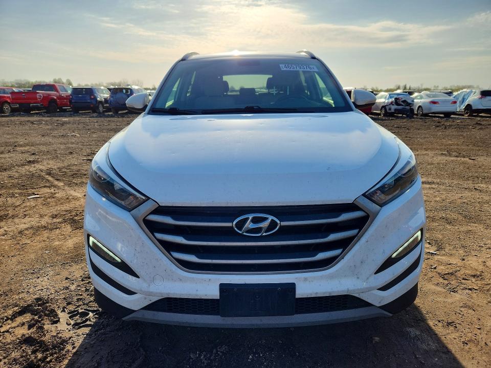 2018 Hyundai Tucson VIN KM8J3CAL2JU782717 COPART salvage auction — MINOR DENT/SCRATCHES, IL - SALVAGE CERTIFICATE, sold $3,100 on 2026-07-09 (photo 5)