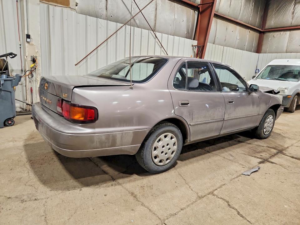 1995 Toyota Camry VIN JT2SK12EXS0312579 COPART salvage auction — FRONT END, Ak - Cert Of Veh Title-Reconstructe, sold $25 on 2026-07-21 (photo 3)