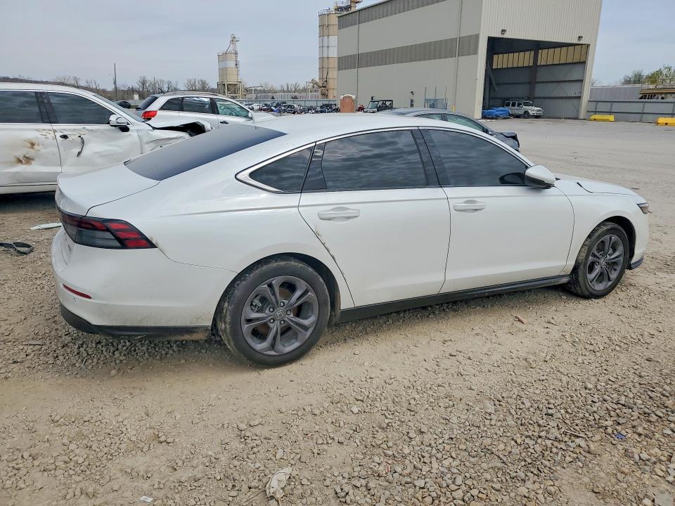 2025 Honda Accord VIN 1HGCY2F67SA074382 COPART salvage auction — UNDERCARRIAGE, Ks - Cert Of Title-Salvage, sold $10,500 on 2026-07-09 (photo 3)