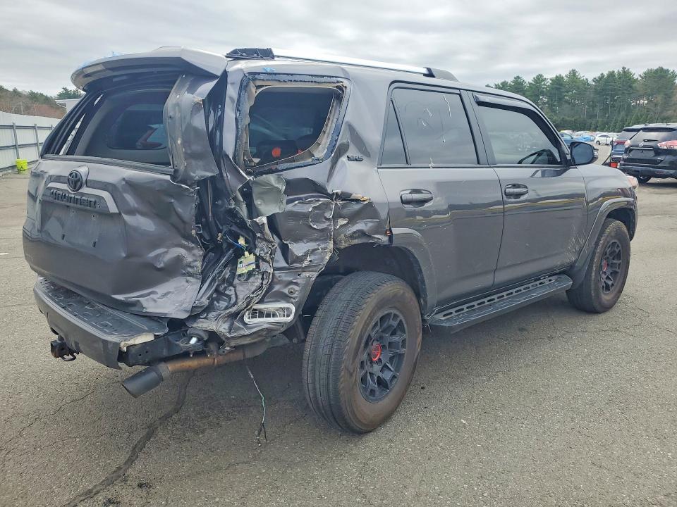 2022 Toyota 4runner VIN JTENU5JR4N5982867 COPART salvage auction — REAR END, Sc - Cert Of Title-Salvage, sold $7,200 on 2026-07-21 (photo 3)