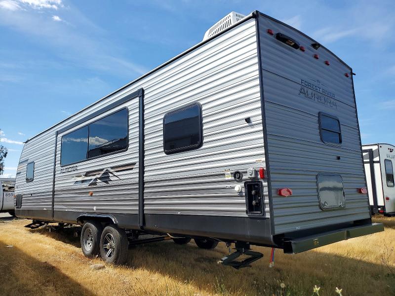 2026 Forester river Recreational vehicle (rv) VIN 5ZT2ARUB4TN302306 COPART salvage auction — VANDALISM, NV - SALVAGE TITLE, sold $15 on 2026-07-30 (photo 3)