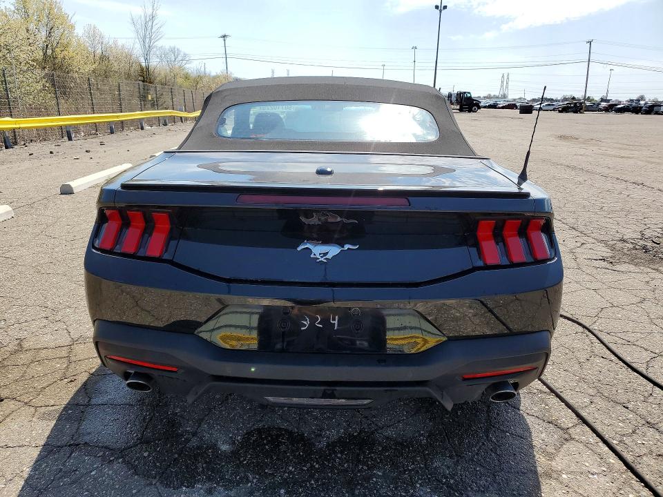 2025 Ford Mustang VIN 1FAGP8UH7S5103324 COPART salvage auction — WATER/FLOOD, Mi - Cert Of Title-Salvage Flood, sold $14,000 on 2026-08-20 (photo 6)