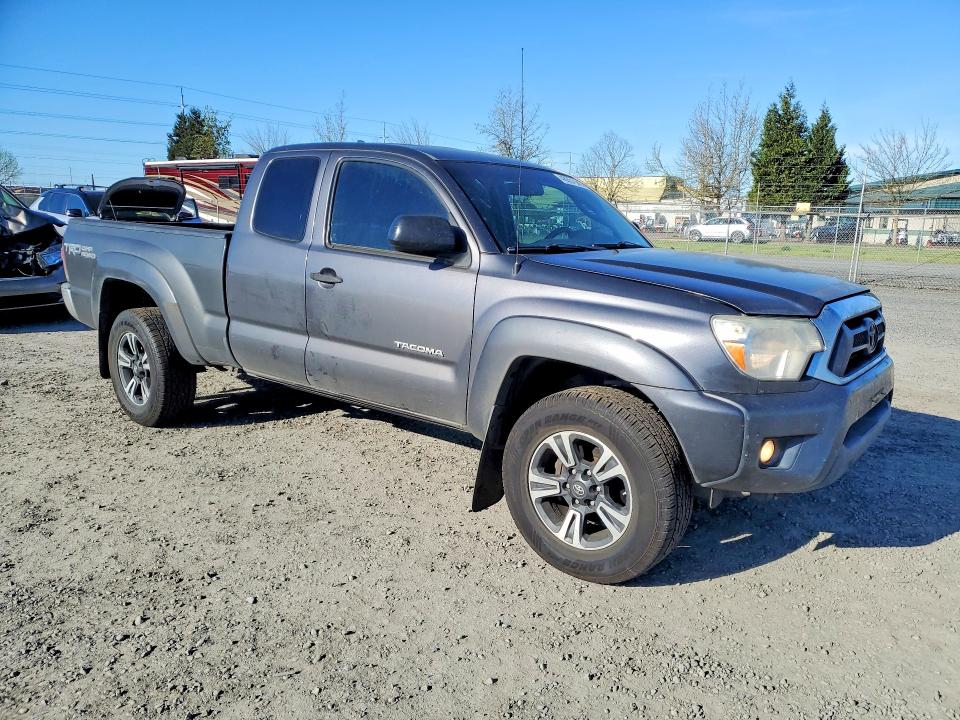 2015 Toyota Tacoma VIN 5TFTU4GN2FX073865 COPART salvage auction — SIDE, Or - Salvage Title Certificate, sold $5,000 on 2026-07-07 (photo 4)