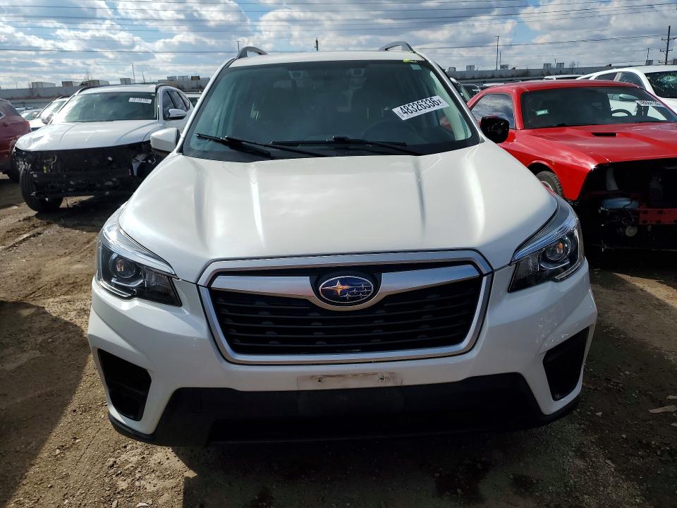 2019 Subaru Forester VIN JF2SKAEC6KH525890 COPART salvage auction — SIDE, IL - SALVAGE CERTIFICATE, sold $4,850 on 2026-07-28 (photo 5)