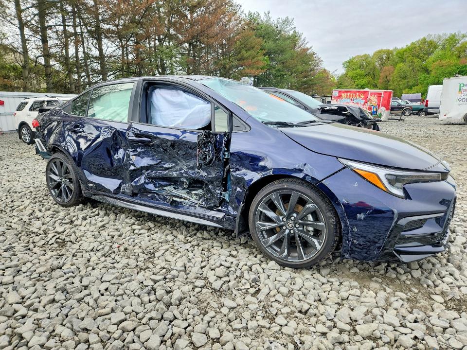 2026 Toyota Corolla VIN JTDBDMHE7T3032922 COPART salvage auction — REAR END, NJ - CERT OF TITLE-SALVAGE, sold $2,500 on 2026-07-27 (photo 4)