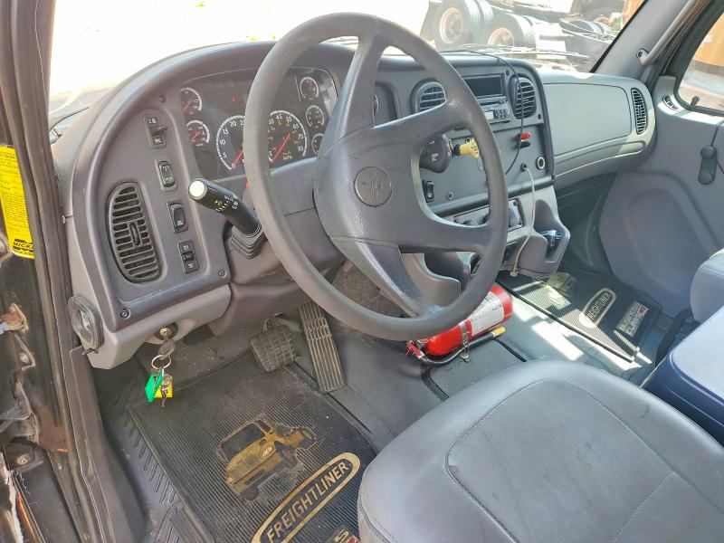2007 Freightliner M2 VIN 1FVACWCS77HX45212 COPART salvage auction — FRONT END, OK - CERT OF TITLE-SALVAGE, sold $2,550 on 2026-07-09 (photo 8)