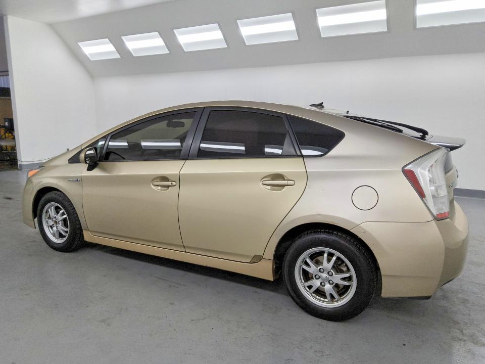2011 Toyota Prius VIN JTDKN3DU9B1463308 COPART salvage auction — SIDE, In - Cert Of Title - Rebuilt Vehicl, sold $625 on 2026-07-02 (photo 2)