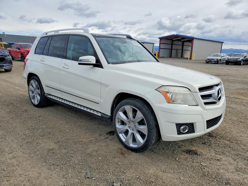 2010 Mercedes-benz Glk-klasse VIN WDCGG8HB8AF332095 COPART salvage auction — MINOR DENT/SCRATCHES, Mt - Certificate Of Title, sold $2,000 on 2026-08-11 (photo 4)