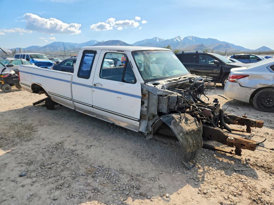 1994 Ford F-250 VIN 1FTHX26K8RKA53971 COPART salvage auction — STRIPPED, UT - CERTIFICATE OF TITLE, sold $125 on 2026-07-21 (photo 4)