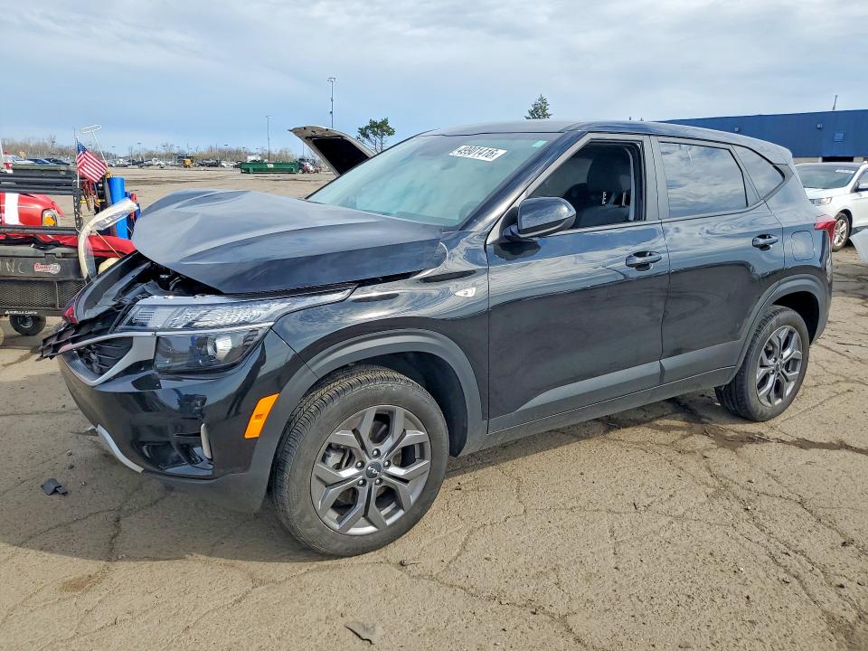2024 Kia Seltos VIN KNDEPCAA4R7637956 COPART salvage auction — FRONT END, MI - CERT OF TITLE-SALVAGE VEHICLE, sold $4,150 on 2026-07-10 (photo 1)