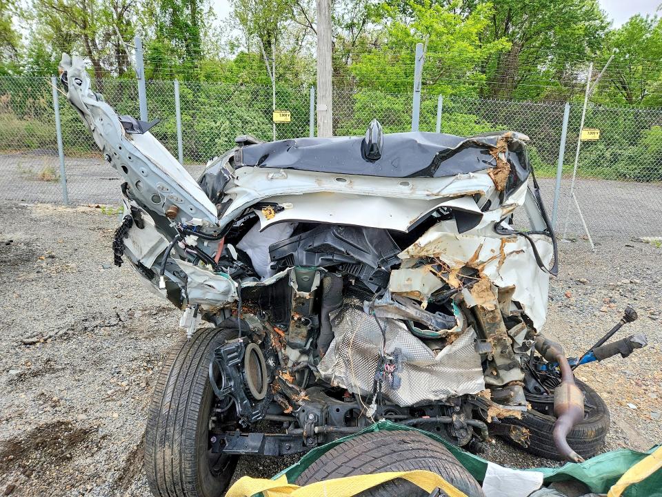 2020 Toyota Rav4 VIN 2T3EWRFV7LW093143 COPART salvage auction — ALL OVER, Id - Salvage Certificate Of Title, sold $1,650 on 2026-07-02 (photo 6)