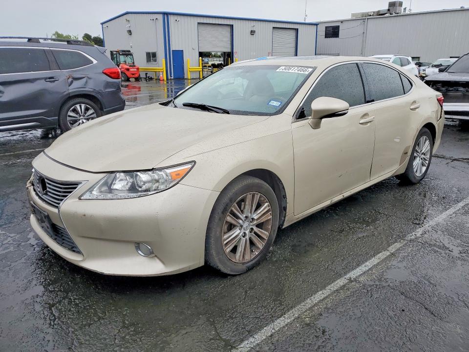 2013 Lexus ES VIN JTHBK1GGXD2009261 COPART salvage auction — FRONT END, Fl - Dis/Dlr/Exp Only Clean Title, sold $3,000 on 2026-07-24 (photo 1)