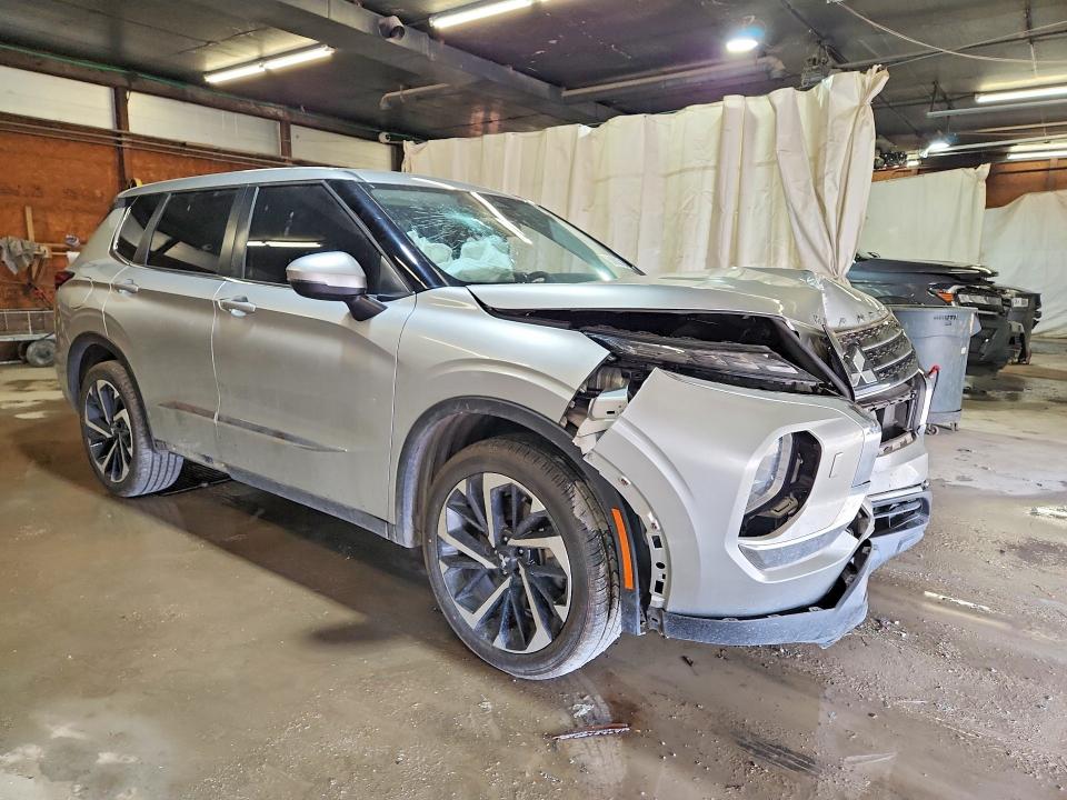 2022 Mitsubishi Outlander VIN JA4J4TA80NZ044544 COPART salvage auction — FRONT END, Pa - Certificate Of Salvage, sold $4,000 on 2026-07-09 (photo 4)