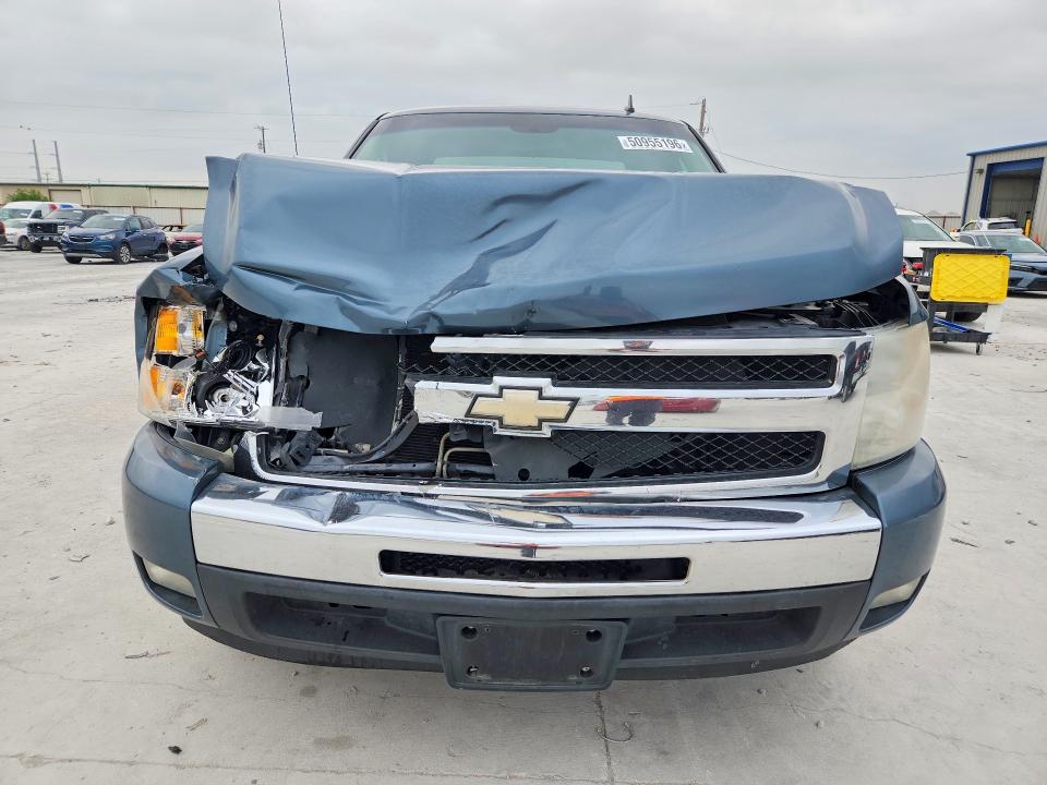 2011 Chevrolet Silverado VIN 1GCRCSE02BZ281140 COPART salvage auction — FRONT END, Tx - Salvage Vehicle Title, sold $1,900 on 2026-07-02 (photo 5)