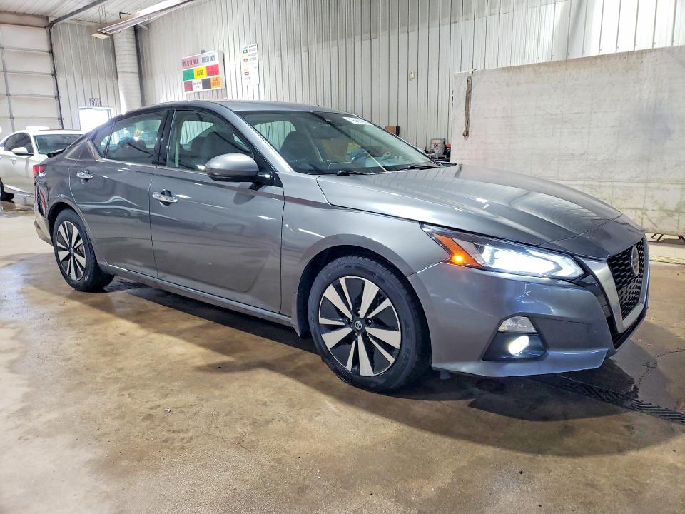2019 Nissan VIN 1N4BL4DV4KC100073 COPART salvage auction — REAR END, Pa - Certificate Of Salvage, sold $4,000 on 2026-07-02 (photo 4)