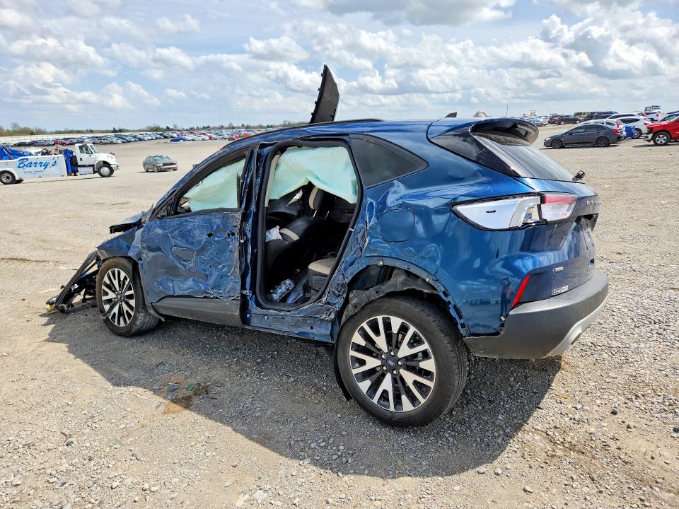 2020 Ford Escape VIN 1FMCU9BZ2LUC49944 COPART salvage auction — ALL OVER, Ky - Cert Of Title-Salvage, sold $325 on 2026-07-02 (photo 2)
