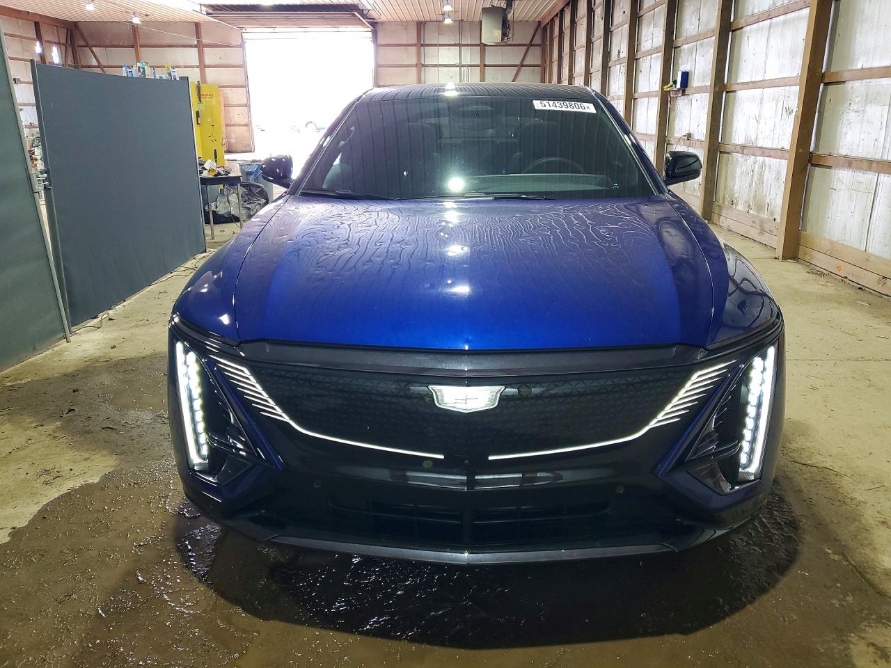 2025 Cadillac LYRIQ VIN 1GYKPURL4SZ318401 COPART salvage auction — Hail, OH - CERT OF TITLE-SALVAGE, sold $25,750 on 2026-07-02 (photo 5)