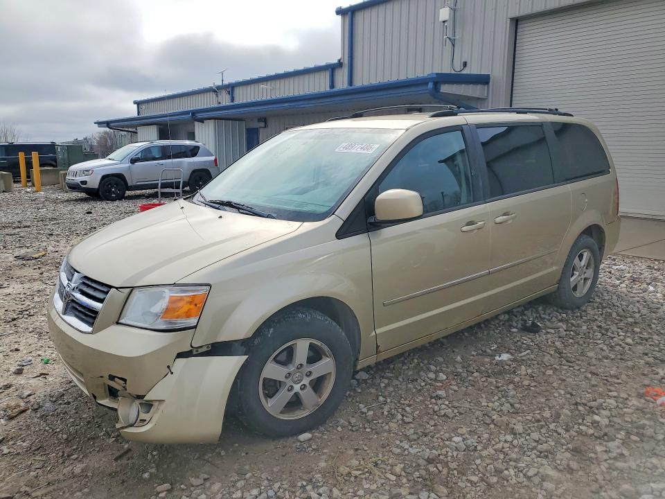 2010 Dodge Caravan VIN 2D4RN5DX1AR185490 — COPART salvage auction photo