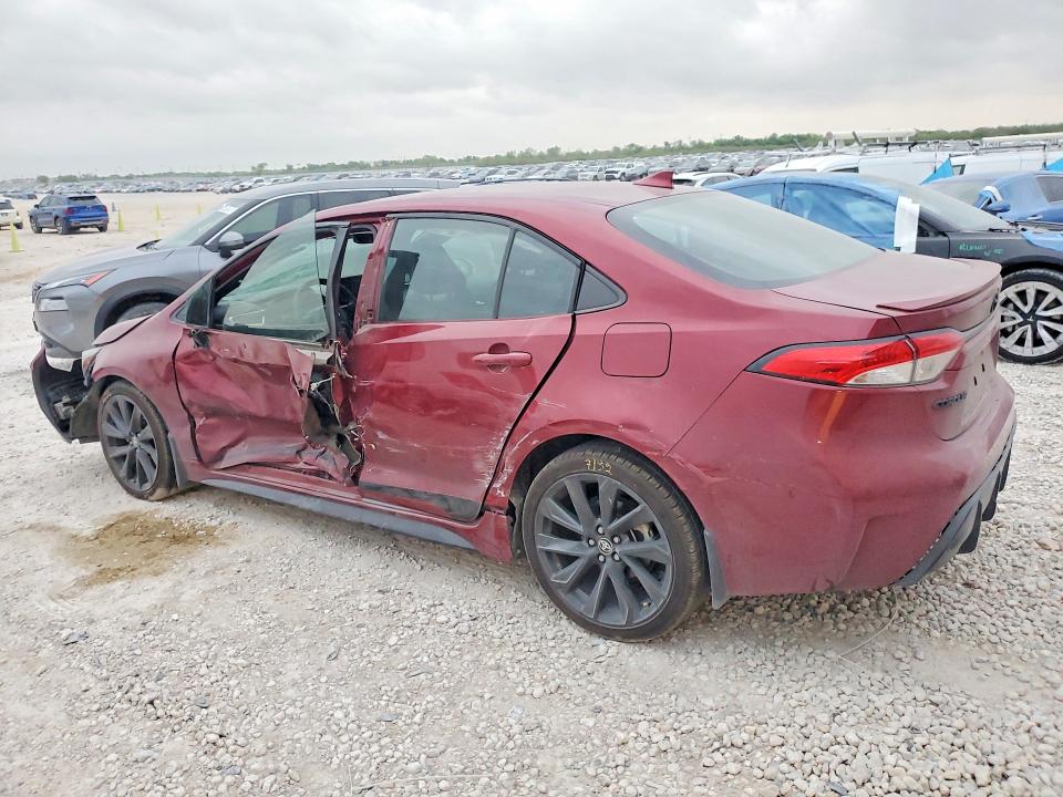 2026 Toyota Camry VIN 5YFS4MCE2PP147979 COPART salvage auction — SIDE, Tx - Salvage Vehicle Title, sold $10 on 2026-07-09 (photo 2)
