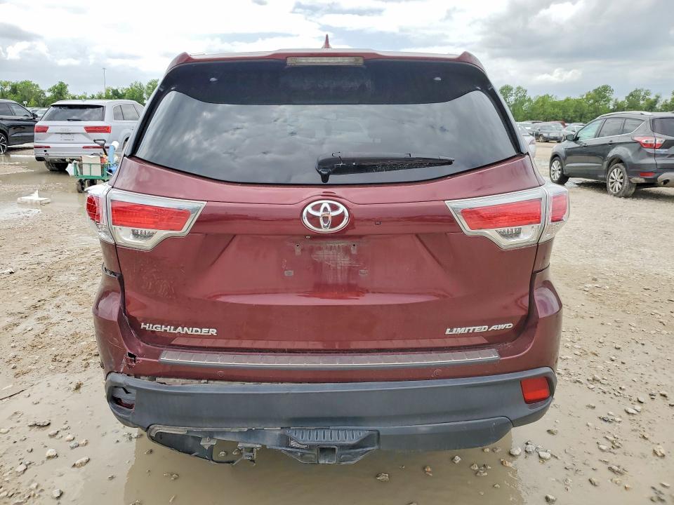 2014 Toyota Highlander VIN 5TDDKRFH7ES065848 COPART salvage auction — FRONT END, Tx - Salvage Vehicle Title, sold $4,000 on 2026-07-31 (photo 6)