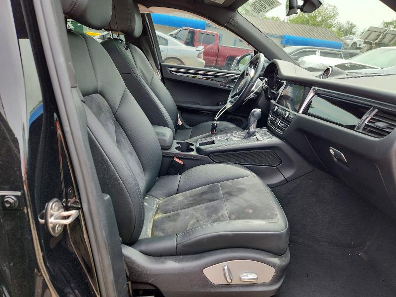 2021 Porsche Macan VIN WP1AA2A50MLB02358 COPART salvage auction — SIDE, Salvage Title, sold $500 on 2026-07-22 (photo 7)