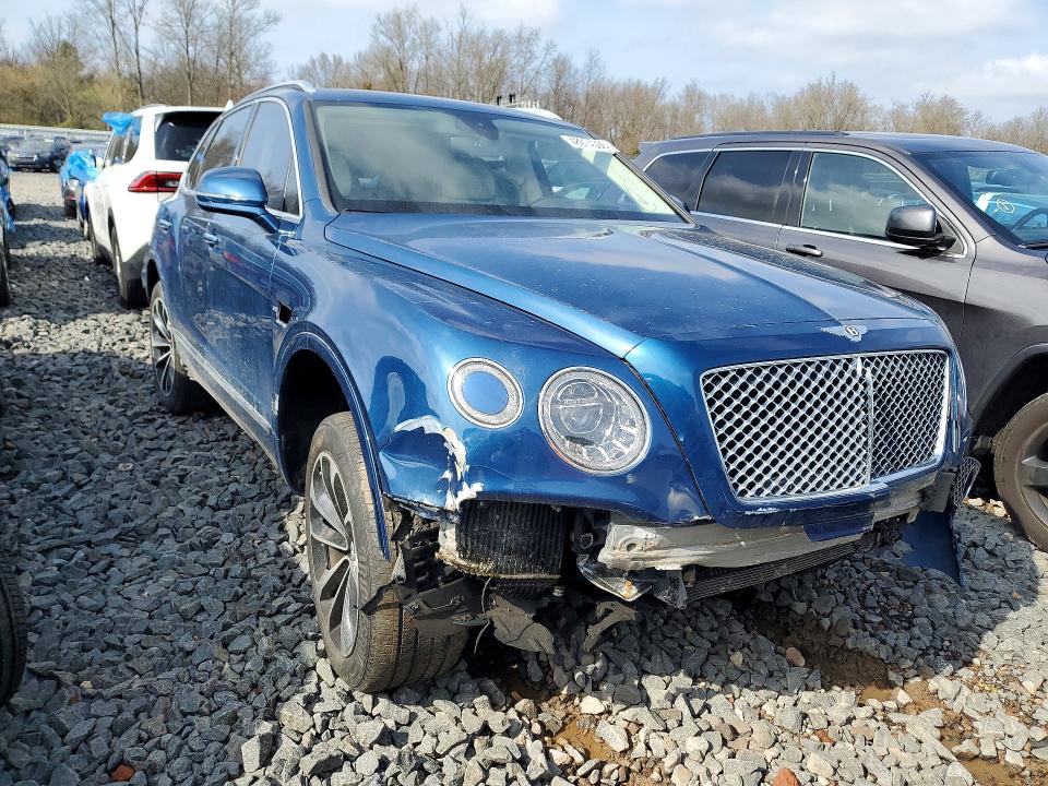 2017 Bentley Bentayga VIN SJAAC2ZVXHC014876 COPART salvage auction — FRONT END, Nj - Cert Of Title-Salvage, sold $28,250 on 2026-07-31 (photo 4)