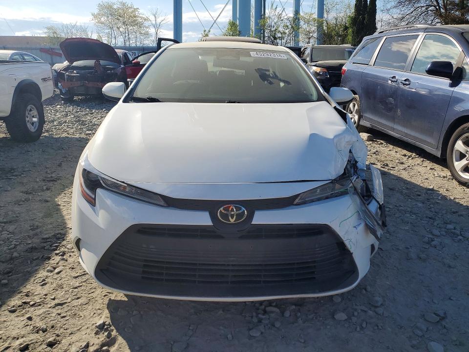 2024 Toyota Corolla VIN JTDB4MEE3R3022868 COPART salvage auction — SIDE, Nj - Cert Of Title-Salvage, sold $4,850 on 2026-07-13 (photo 5)