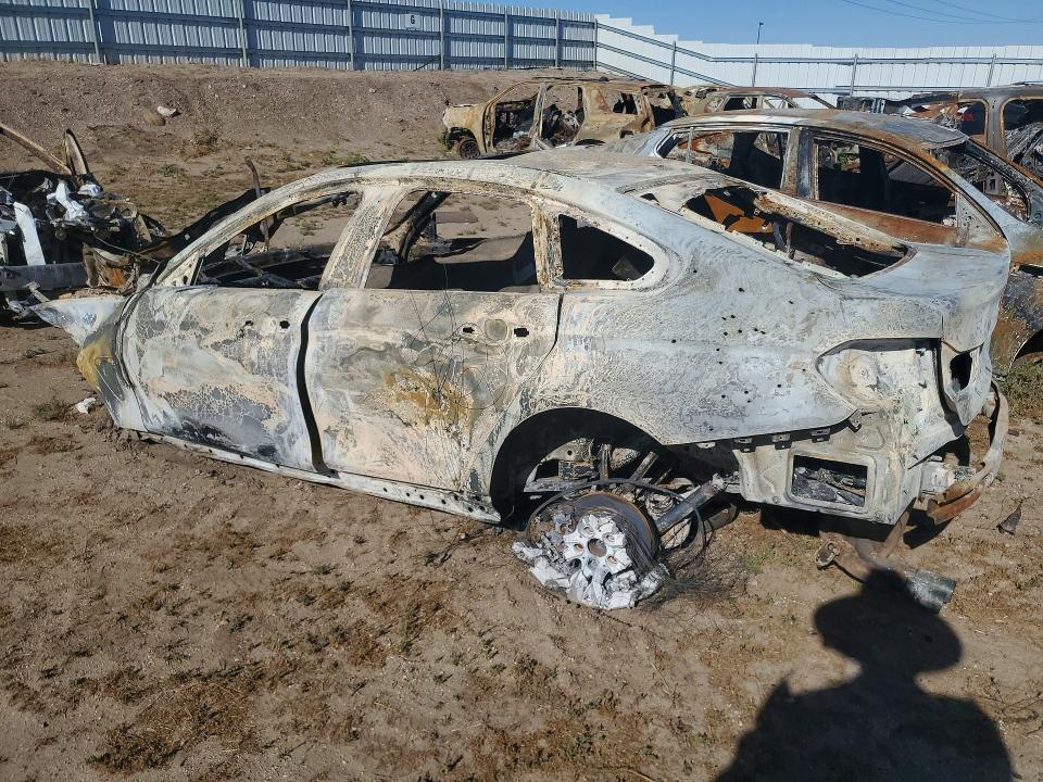 2018 BMW 4 series VIN WBA4J1C53JBG80929 COPART salvage auction — BURN, Ca - Non-Repairable Vehicle Cert, sold $175 on 2026-07-20 (photo 2)