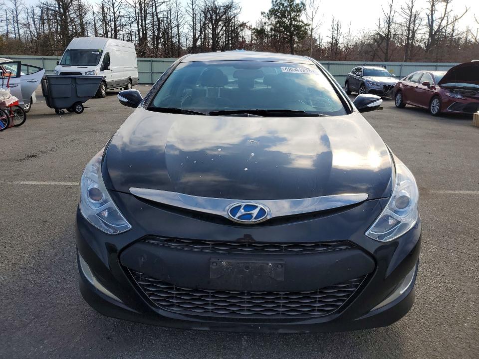 2015 Hyundai Sonata VIN KMHEC4A49FA133036 COPART salvage auction — MINOR DENT/SCRATCHES, Ny - Certificate Of Title, sold $125 on 2026-07-27 (photo 5)