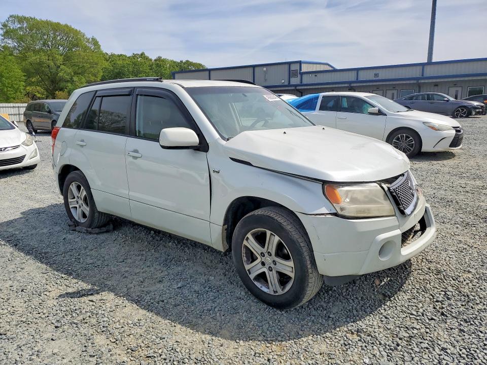 2007 Suzuki Grand vitara VIN JS3TE947674200797 COPART salvage auction — FRONT END, Nc - Salvage Certificate Of Title, sold $250 on 2026-07-23 (photo 4)