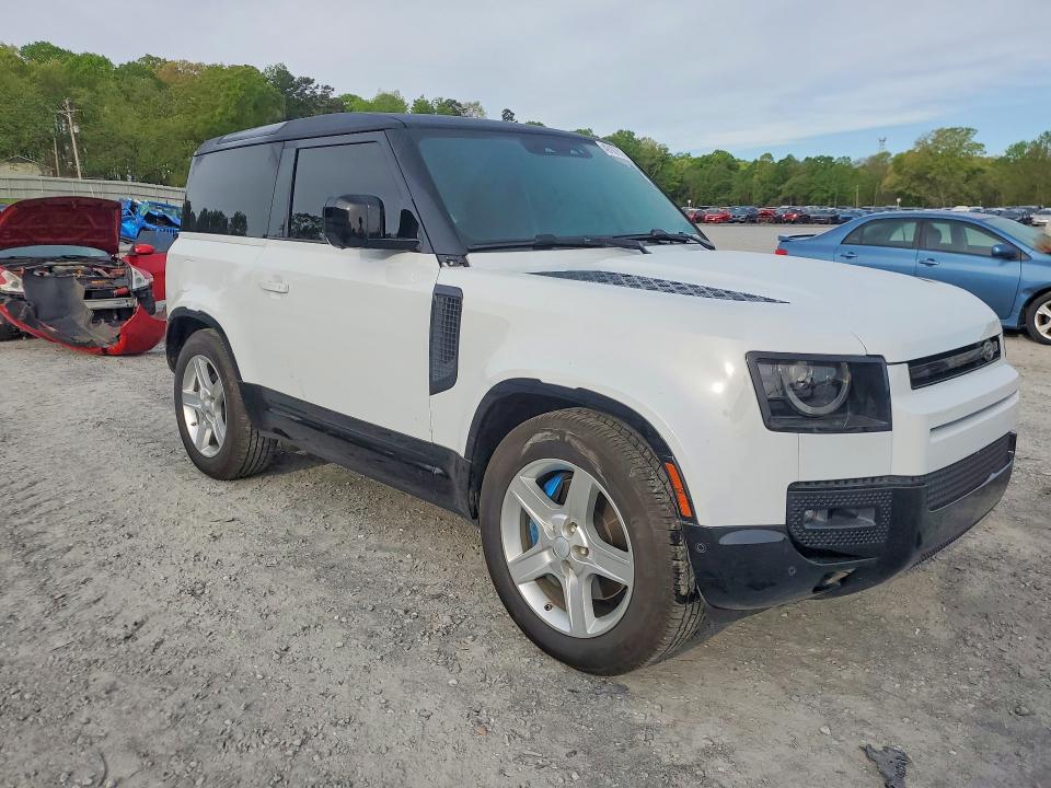 2022 Land rover Defender VIN SALEW6RE6N2071908 COPART salvage auction — MINOR DENT/SCRATCHES, Mt - Dealer Only Clean Title, sold $37,750 on 2026-07-29 (photo 4)