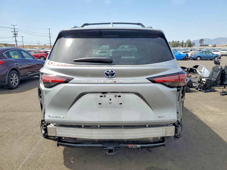 2025 Toyota Sienna VIN 5TDESKFC0SS201409 COPART salvage auction — FRONT END, Salvage Title, sold $23,200 on 2026-07-27 (photo 6)