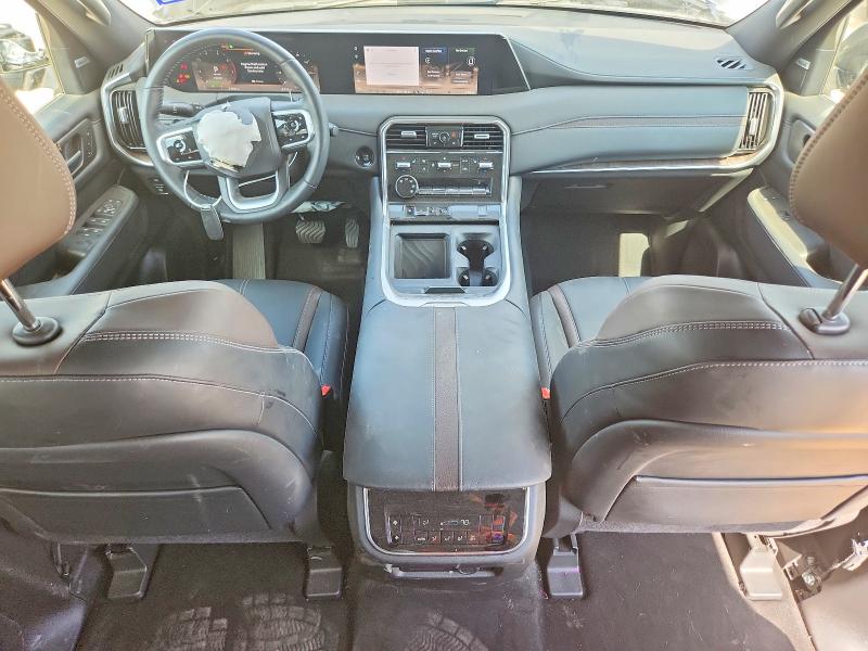 2025 Nissan VIN JN8AY3BA7S9000648 COPART salvage auction — FRONT END, Tx - Certificate Of Title, sold $14,200 on 2026-07-30 (photo 8)