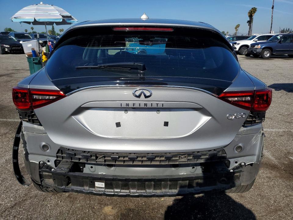 2018 Infiniti Qx30 VIN SJKCH5CP1JA047977 COPART salvage auction — SIDE, Ca - Salvage Certificate, sold $2,000 on 2026-07-31 (photo 6)