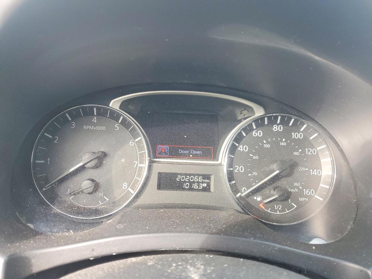 2015 Nissan Altima VIN 1N4AL3AP2FN353527 COPART salvage auction — Front End, IL - SALVAGE CERTIFICATE, sold $425 on 2026-07-09 (photo 9)