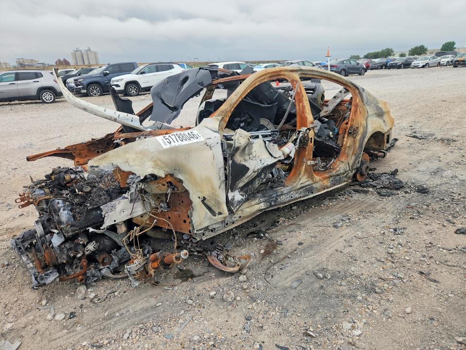 2019 BMW M550i xdrive VIN WBAJB9C56KB287651 COPART salvage auction — INTERIOR BURN, LA - CERT OF TITLE-SALVAGE, sold $70 on 2026-07-29 (photo 1)